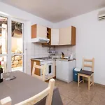 Eco Kate Apartmán *