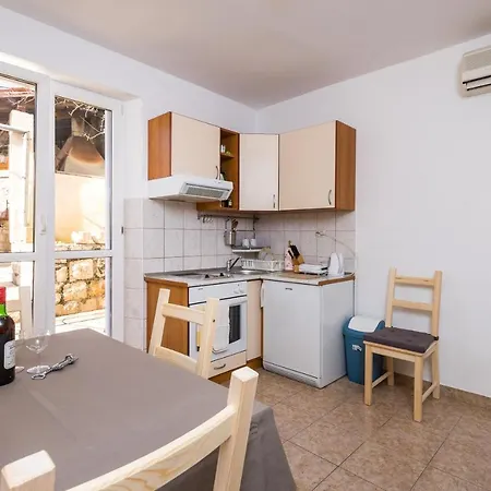 Eco Kate Appartement *