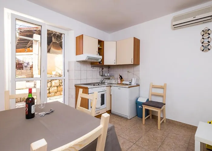 Eco Kate Apartamento *